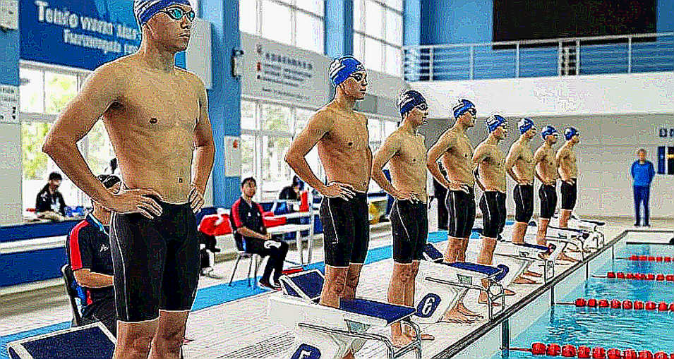 Duke's Distance Gap and Lila Sherman's Non-Binding Signature Duke's Distance Gap and Lila Sherman's Non-Binding Signature