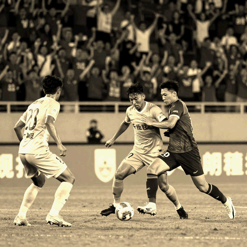 Việt Nam 0-2 Thái Lan: Cú sút phút thứ 10, khoảng trống phút 90+3 và bài toán low-block chưa có lời giải