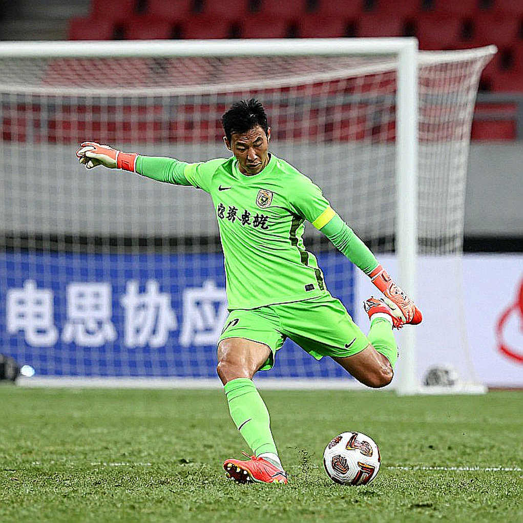 U23 Vietnam 0-1 U23 Uzbekistan: A Poem Out of Rhythm and the Space Behind the Defence U23 Vietnam 0-1 U23 Uzbekistan: A Poem Out of Rhythm and the Space Behind the Defence