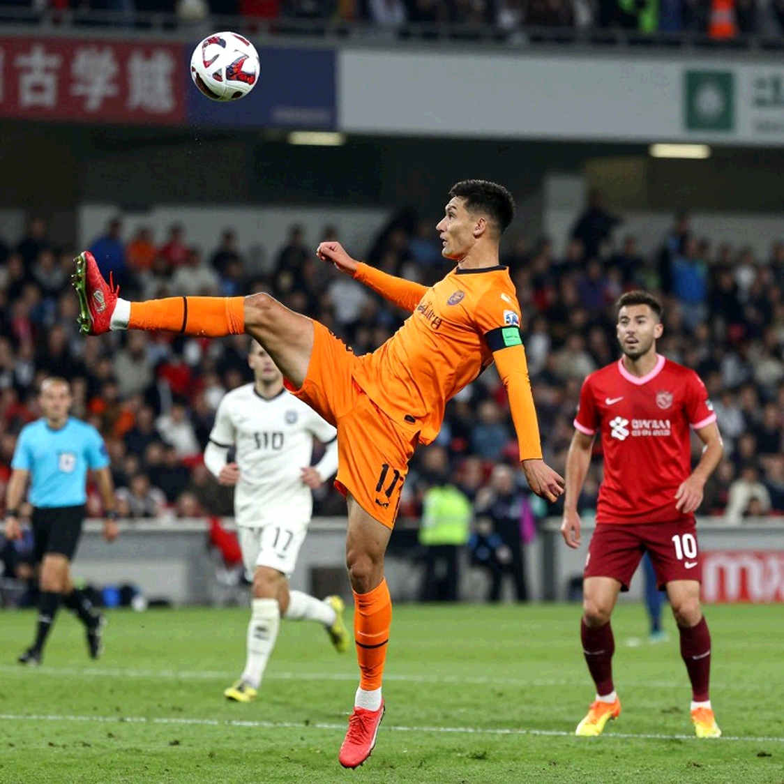 EA Sports FC 27: “Nâng cấp nhẹ nhàng” hay cái bẫy thế hệ máy?