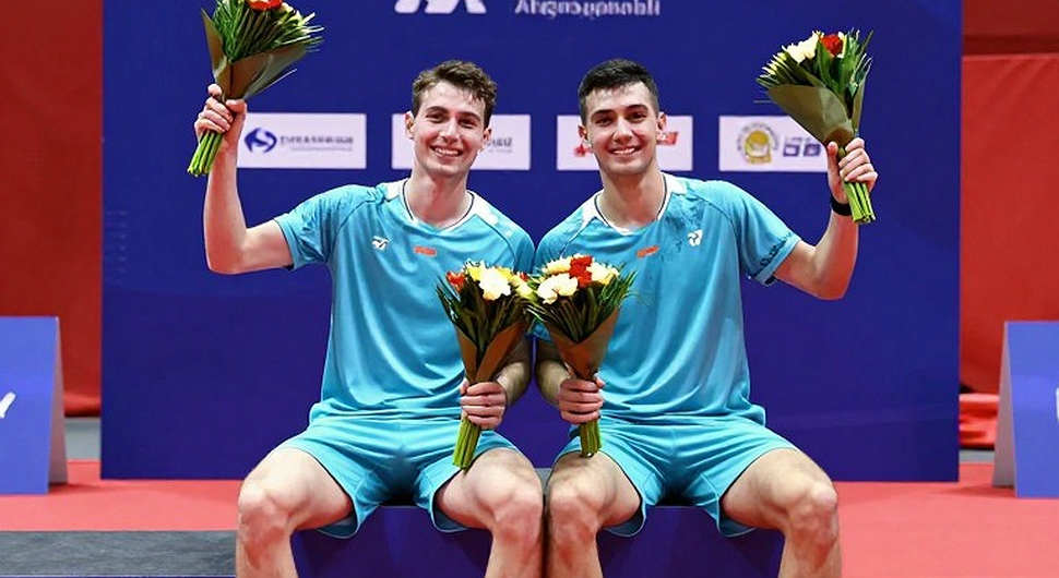 Kumamoto Masters 2026: Li Shifeng gánh Trung Quốc và khoảng trống Shi Yuqi để lại