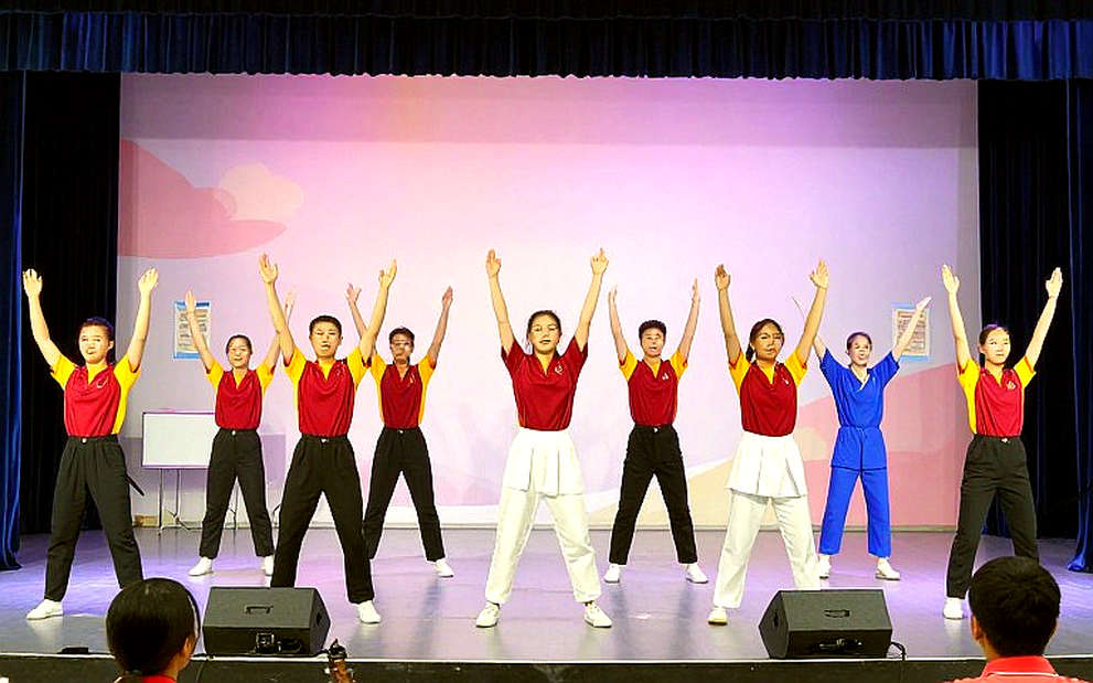 Đôi mắt của Inam Butt và lỗ hổng quản trị của thể thao Olympic nhỏ