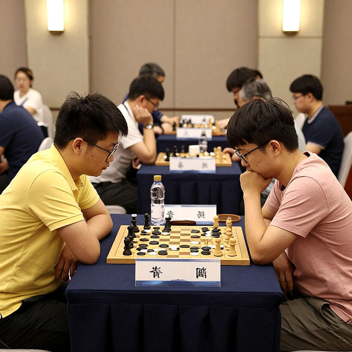 3.Bc4 trước Sicilian: cách một kỳ thủ 11 tuổi chơi ngược dòng ở Olympiad Samarkand 2026