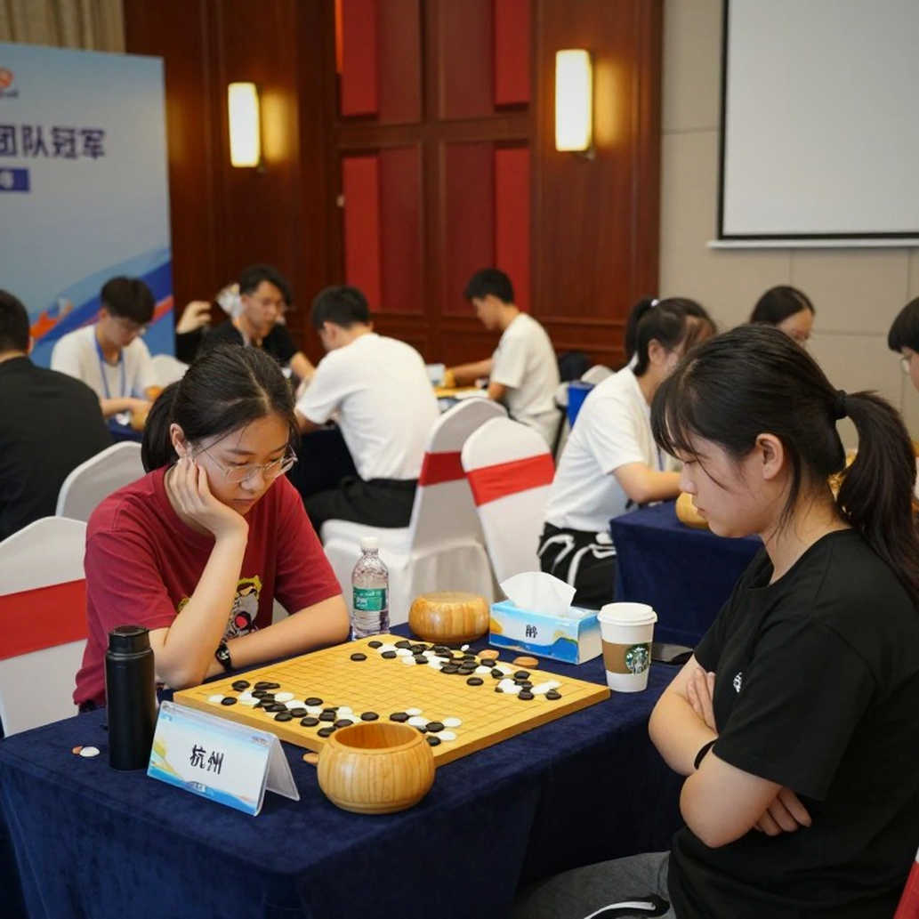 3.Bc4 trước Sicilian: cách một kỳ thủ 11 tuổi chơi ngược dòng ở Olympiad Samarkand 2026 3.Bc4 trước Sicilian: cách một kỳ thủ 11 tuổi chơi ngược dòng ở Olympiad Samarkand 2026