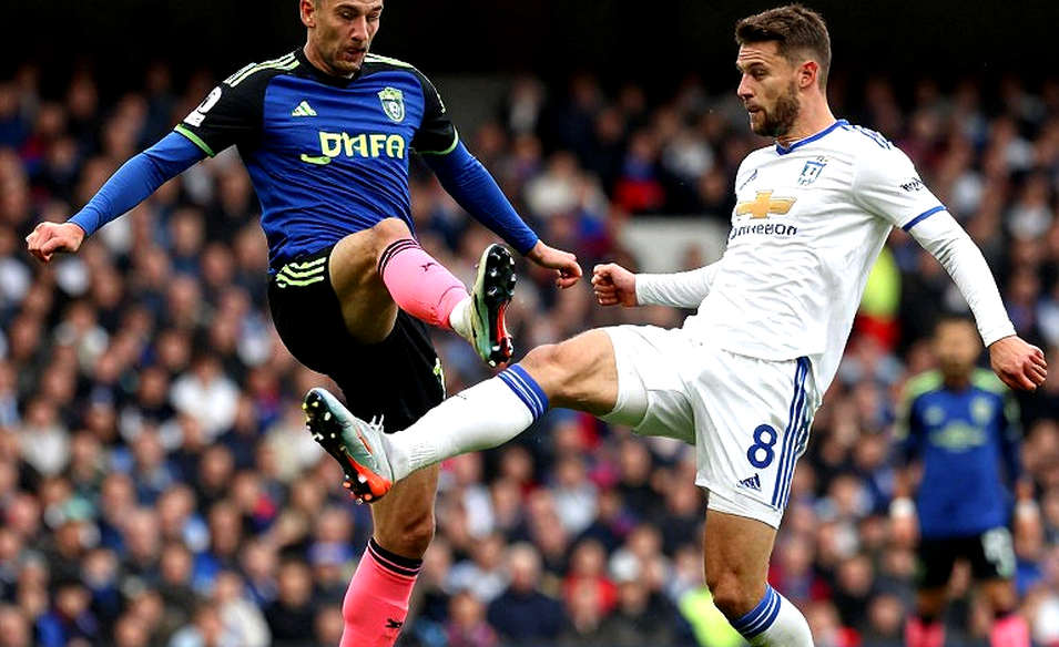 Man United và canh bạc 'hồi sinh' sau kỳ nghỉ tuyển quốc gia: Khi niềm tin được xây từ những cái tên chưa ra sân Man United và canh bạc 'hồi sinh' sau kỳ nghỉ tuyển quốc gia: Khi niềm tin được xây từ những cái tên chưa ra sân