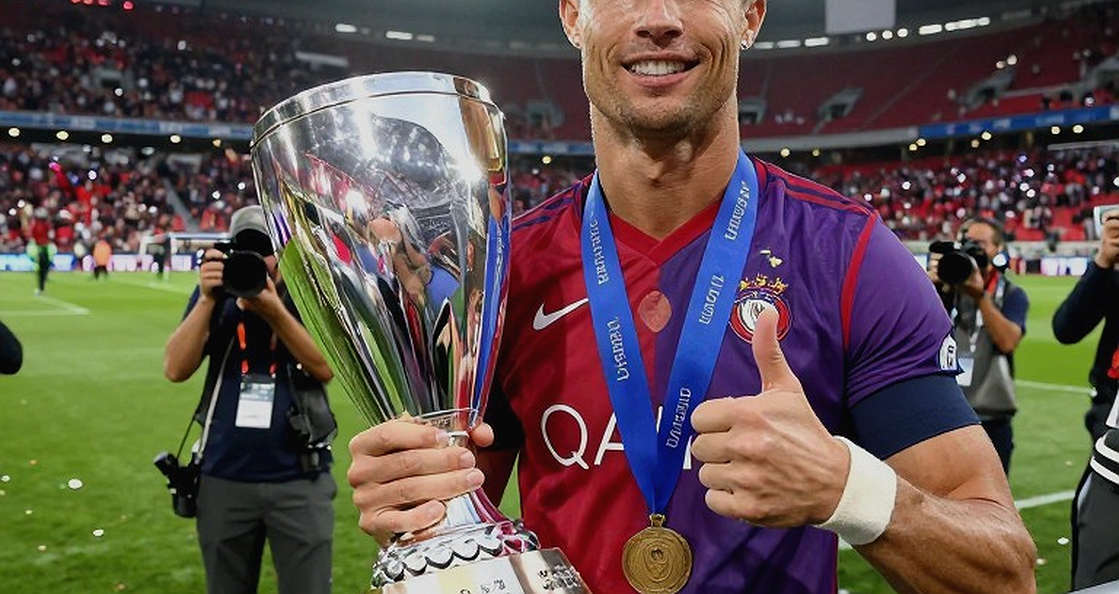 Trọng tài VAR 2026: Khi công nghệ trở thành 'người thổi còi thứ hai' trên sân cỏ Việt Nam