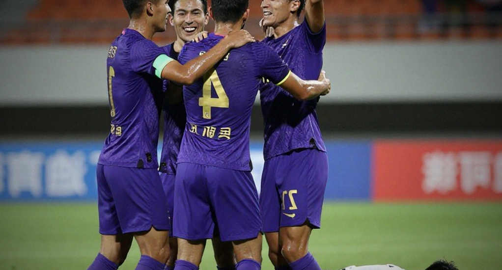 Nhật Bản 3-1 Uruguay: băng ghế bình luận lên tiếng, còn hồ sơ chiến thuật vẫn để trống Nhật Bản 3-1 Uruguay: băng ghế bình luận lên tiếng, còn hồ sơ chiến thuật vẫn để trống