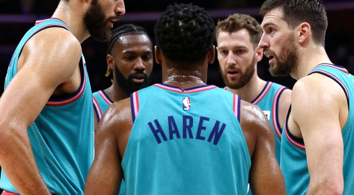 Ricky Rubio về nhà: Canh bạc tập thể của Joventut trước Baskonia