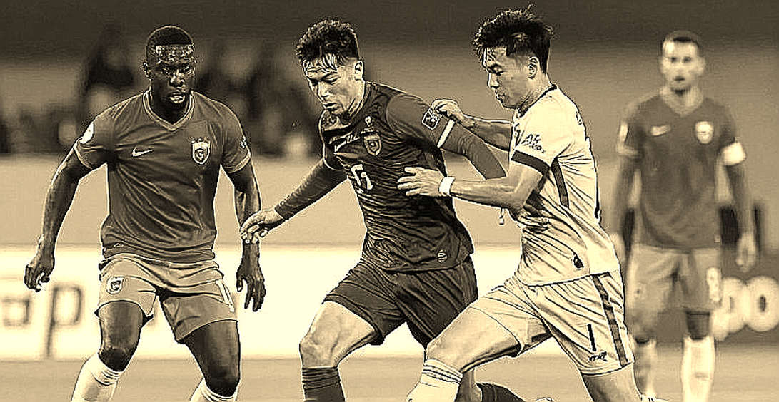 Messi gửi lời chia tay cuối cùng, Ronaldo đáp lại đầy cảm xúc: Khép lại kỷ nguyên vĩ đại và những dữ kiện cần kiểm chứng Messi gửi lời chia tay cuối cùng, Ronaldo đáp lại đầy cảm xúc: Khép lại kỷ nguyên vĩ đại và những dữ kiện cần kiểm chứng